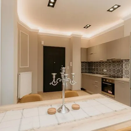 Satus Finem Egnatia'S Luxury Apartment Thessaloniki Buitenkant foto