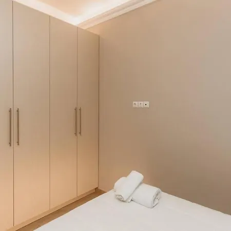 Satus Finem Egnatia'S Luxury Apartment Thessaloniki Buitenkant foto