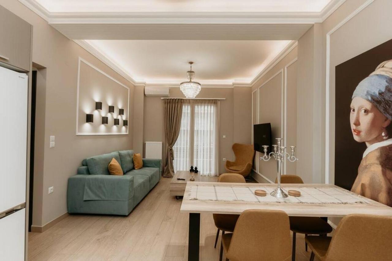 Satus Finem Egnatia's Luxury Thessalonique
