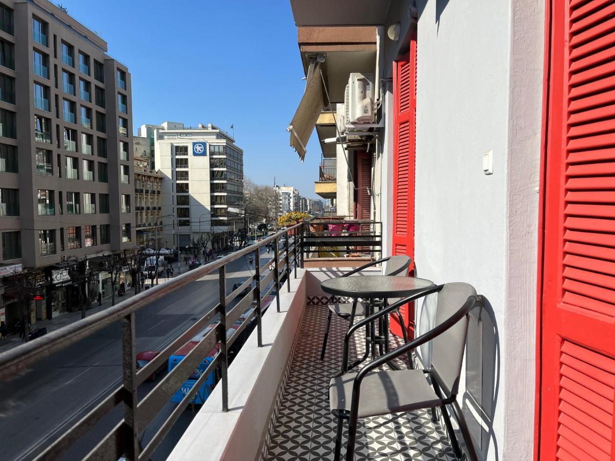 Satus Finem Egnatia's Luxury Thessalonique